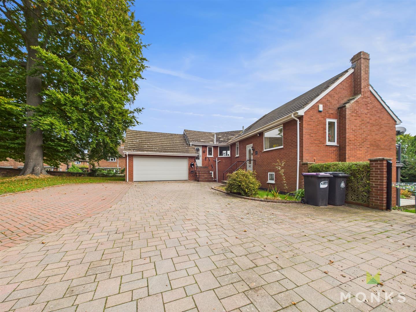 Oakdene Lowe Hill Road, Wem, SY4 5UA For Sale